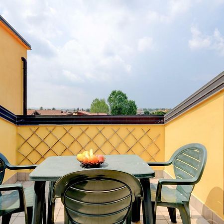 Sarno Apartments Caravaggio Sirmione Exterior photo